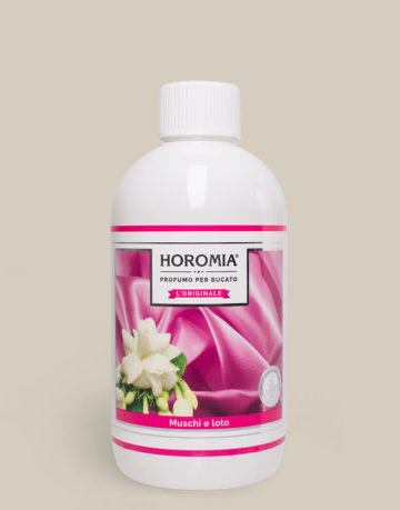 Moss and Lotus Laundry Perfume